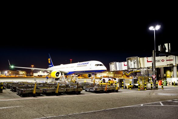HOW TO LIGHT AIRPORT APRON'S