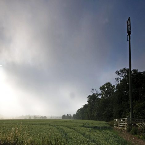 MONOPOLE TELECOMS MAST